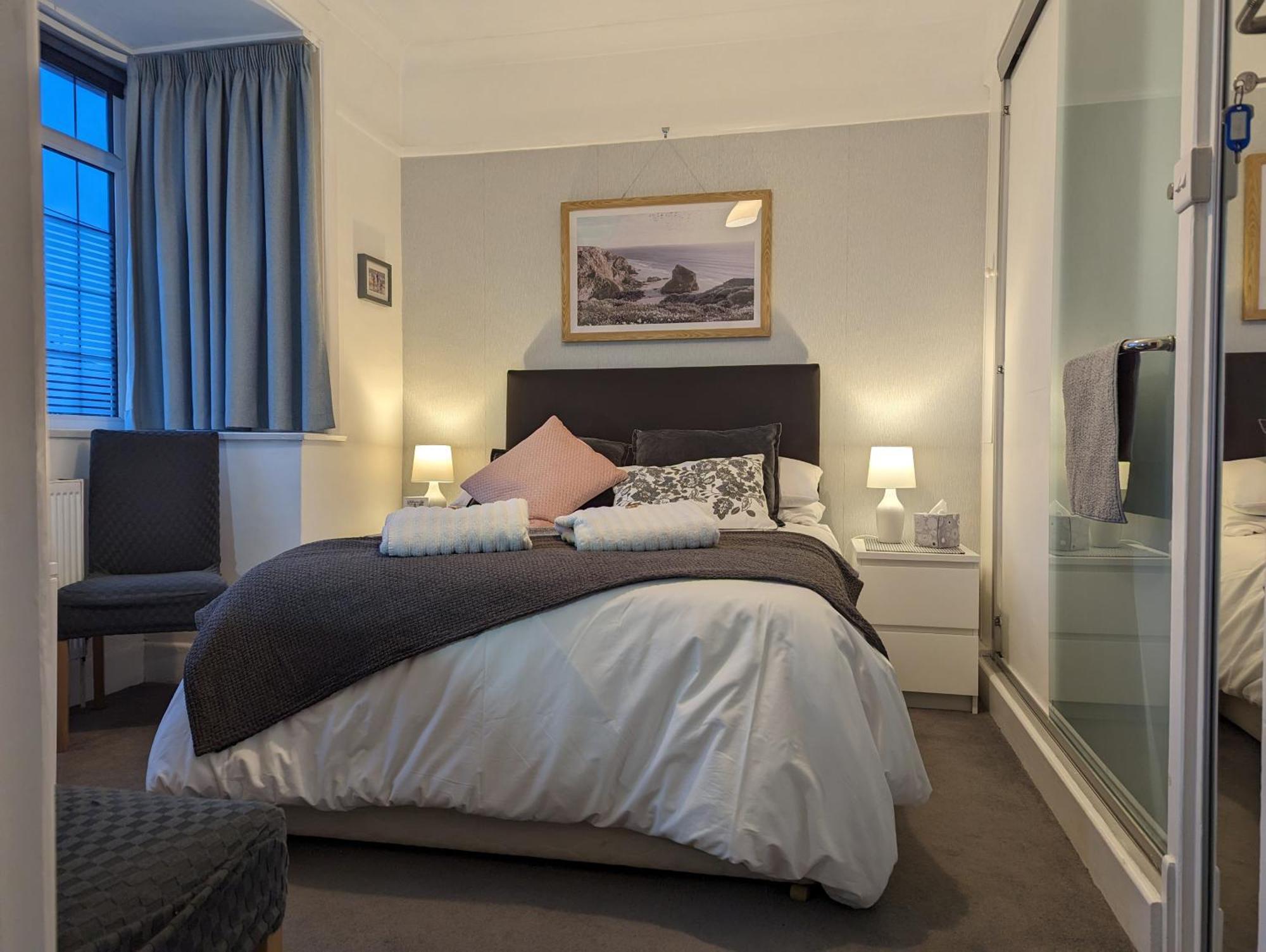 לימינגטון En-Suite Nook Near Forest & Sea, Super Value With Fridge, Microwave And Tv מראה חיצוני תמונה